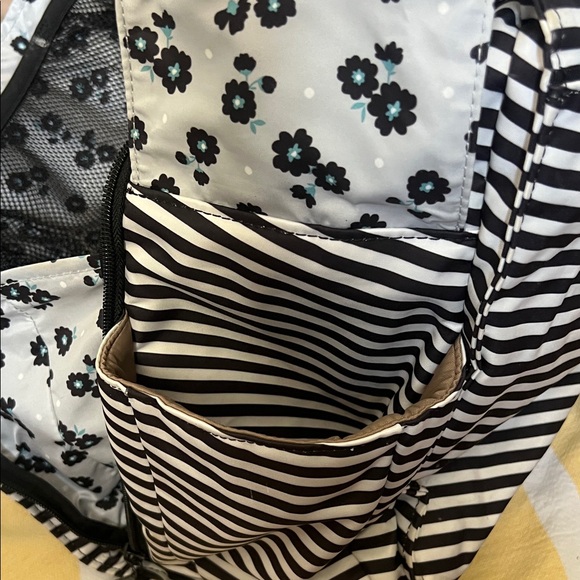 Stylish Black and White Striped Women's Bag - Picture 10 of 10